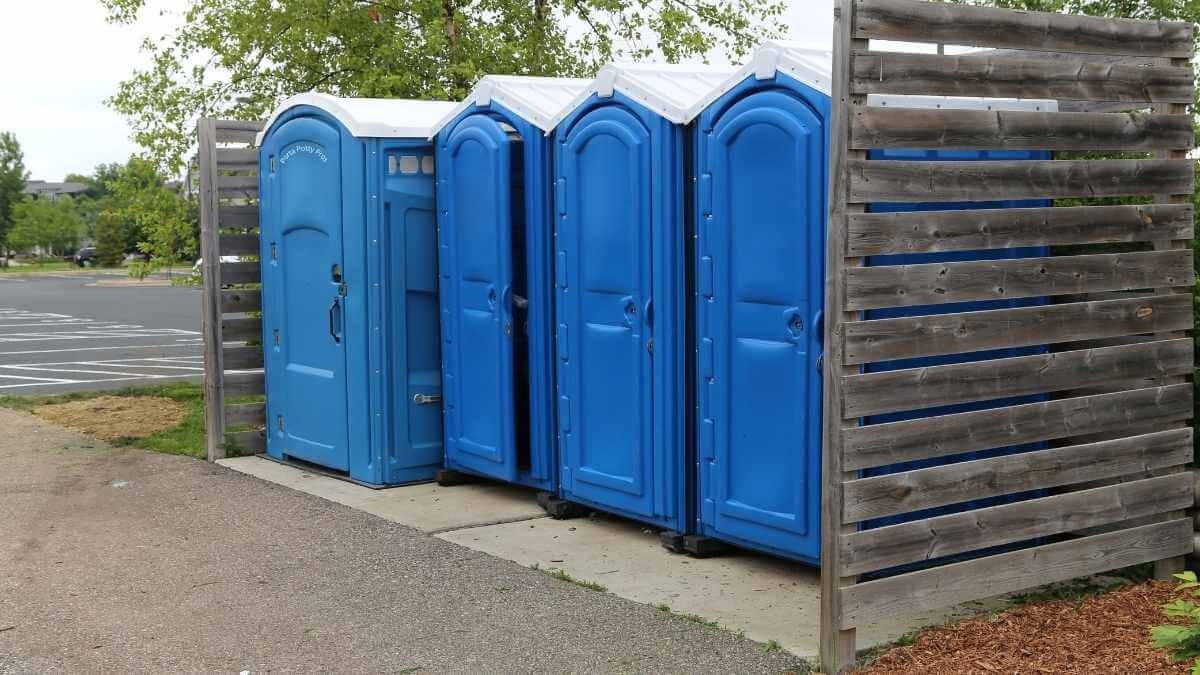 Porta Potty Rental Pros - Trusted Porta Potty Services in Lookeba, OK, 73053